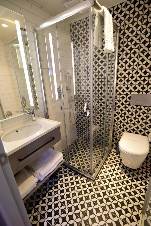 The Row Taksim Hotel イスタンブール エクステリア 写真
